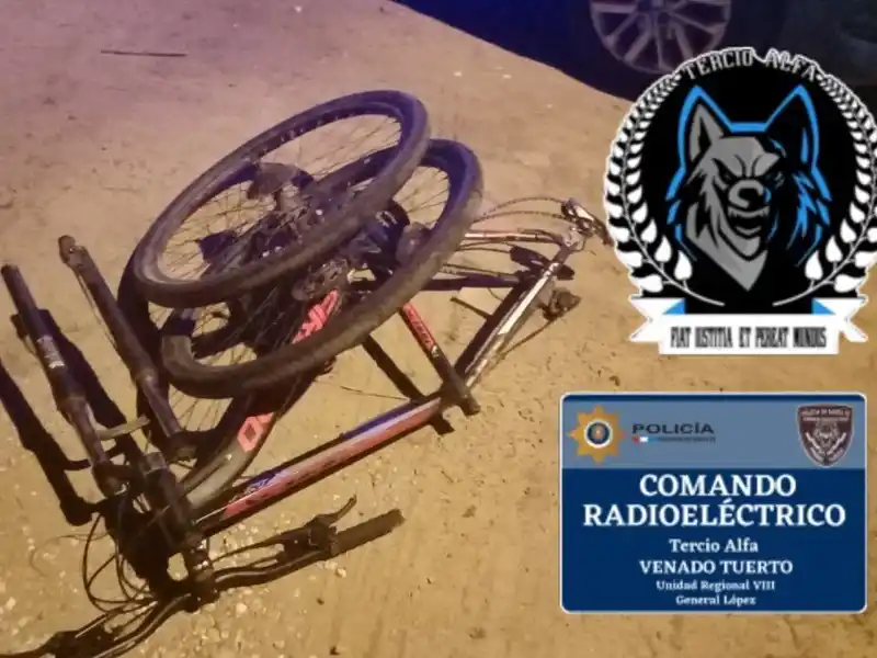 La bicicleta que intentaron llevarse los acusados.