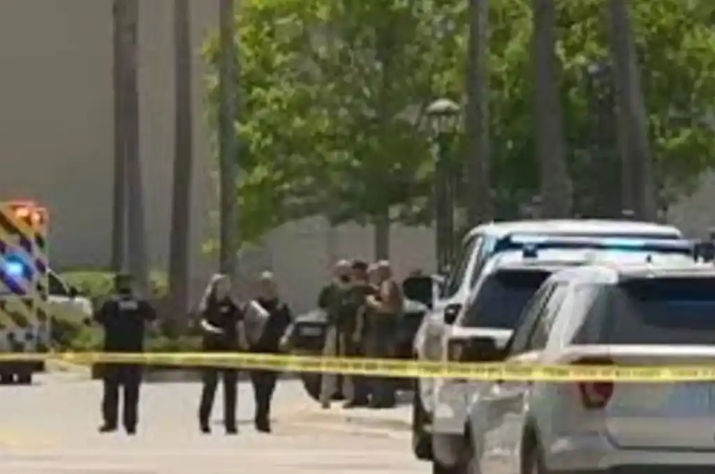 Tiroteo en un centro comercial