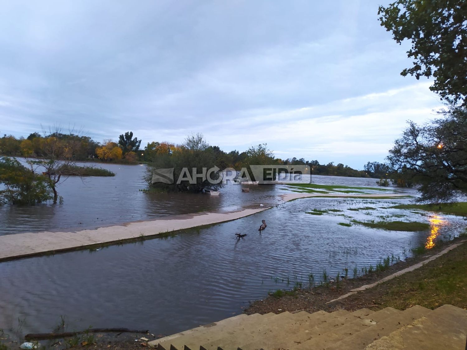 El río Gualeguaychú sigue creciendo y se acerca al nivel de alerta