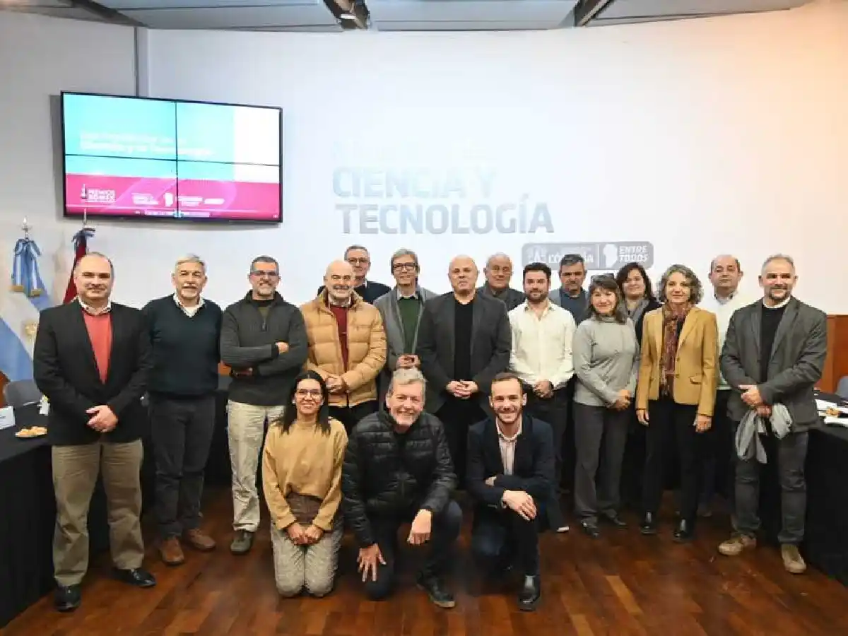 Distinguen a 12 cordobeses entre las 100 personalidades de la década en ciencia y tecnología