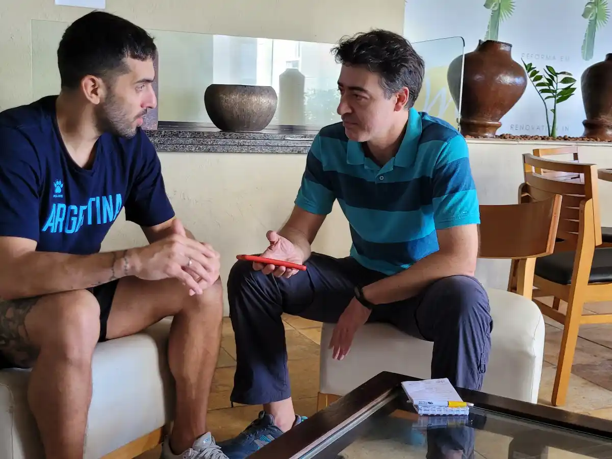 Campazzo y la cancha de básquet para Mateo 