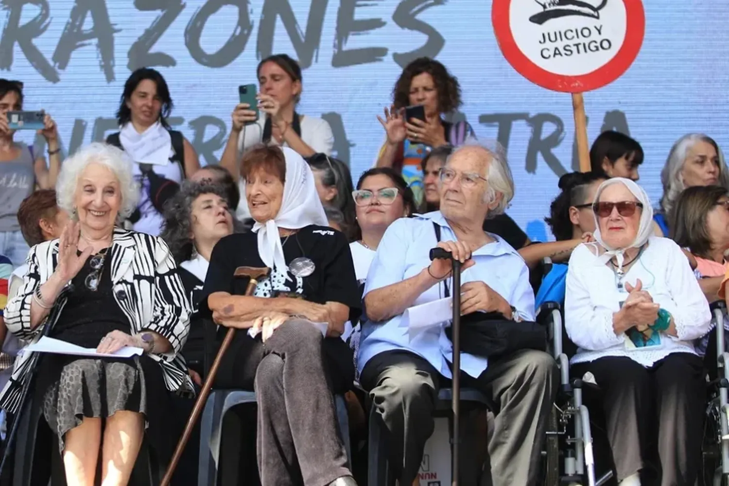 Día de la Memoria: Madres y Abuelas de Plaza de Mayo apuntaron fuertemente contra el Gobierno