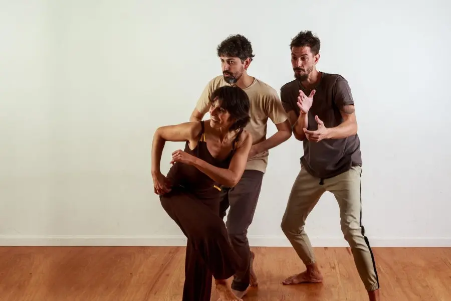 Taller de corporosidades: cuerpo, ritmo y canto en comunicación: ¿ de qué se trata?