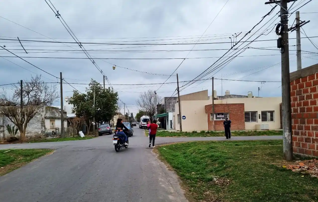 Vecinas rescataron a un niño de 8 años maltratado por su madre