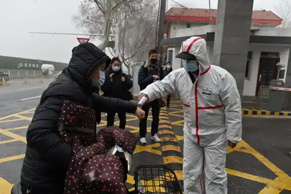 CONTAGIADOS alcanzan los 103 mil en el mundo