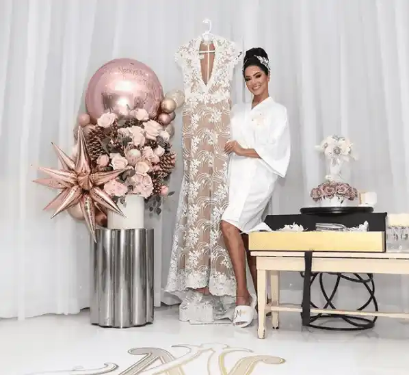 El diseñador Douglas Tapia hizo el vestido de novia de Norkys Batista. Foto: Instagram