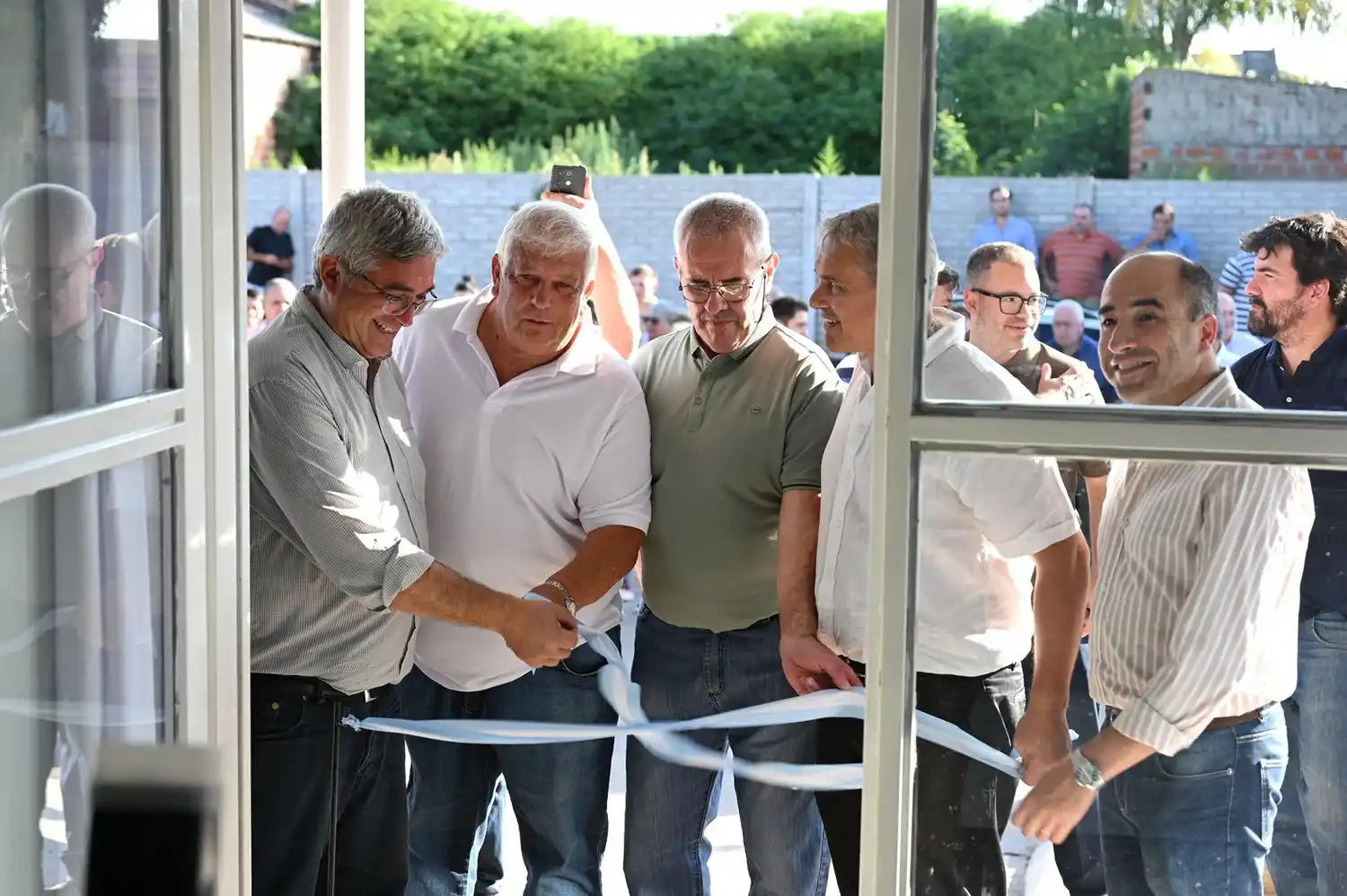 En Chacabuco, la Provincia inauguró un frigorífico y marcó diferencias con Nación: "más industria es más trabajo"