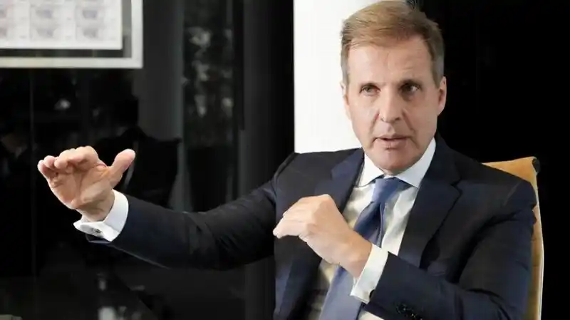 Martín Redrado: “Mi única aspiración
es que el pueblo argentino gane”