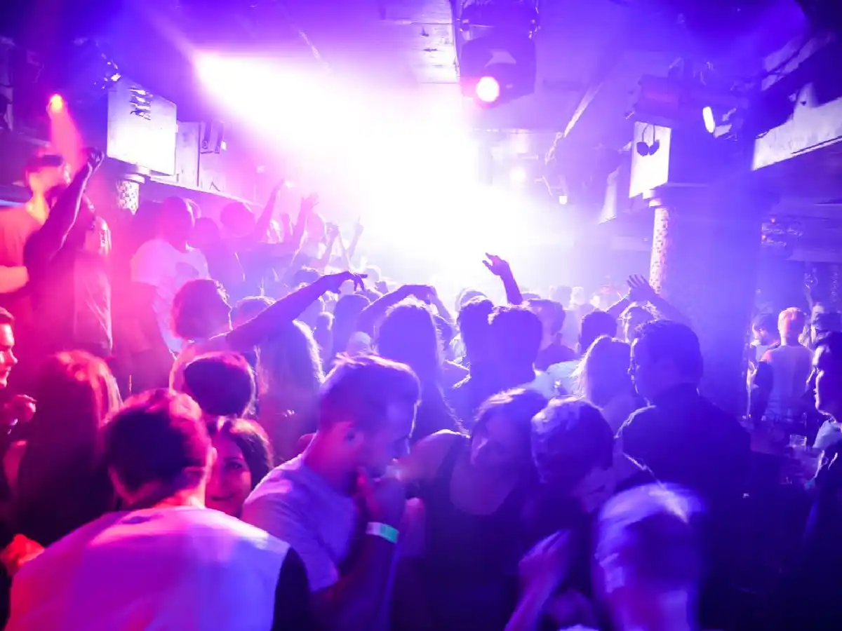 Seguridad y control de locales nocturnos