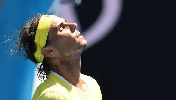 Nadal agudiza su crisis en Grand Slams: out en primera ronda
