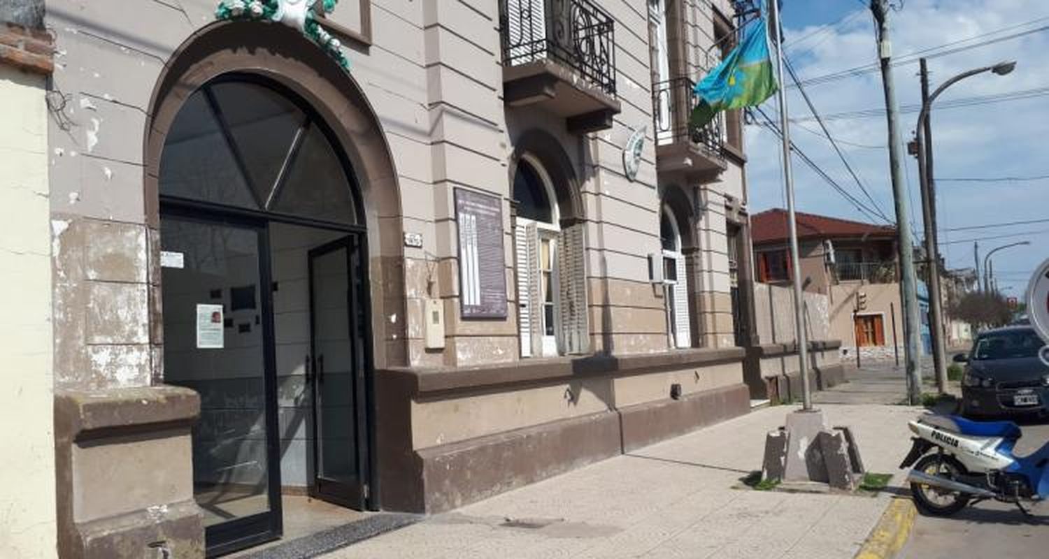 Vecino denunció que se fue de su casa y, al regresar, encontró a sus dos perros muertos: “No sabemos qué pasó”, admitió