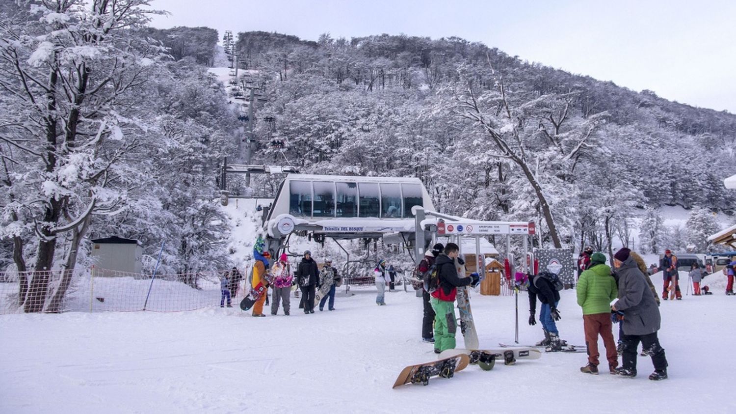 Vacaciones de invierno 2022: más de 2,5 millones de turistas viajaron por el país