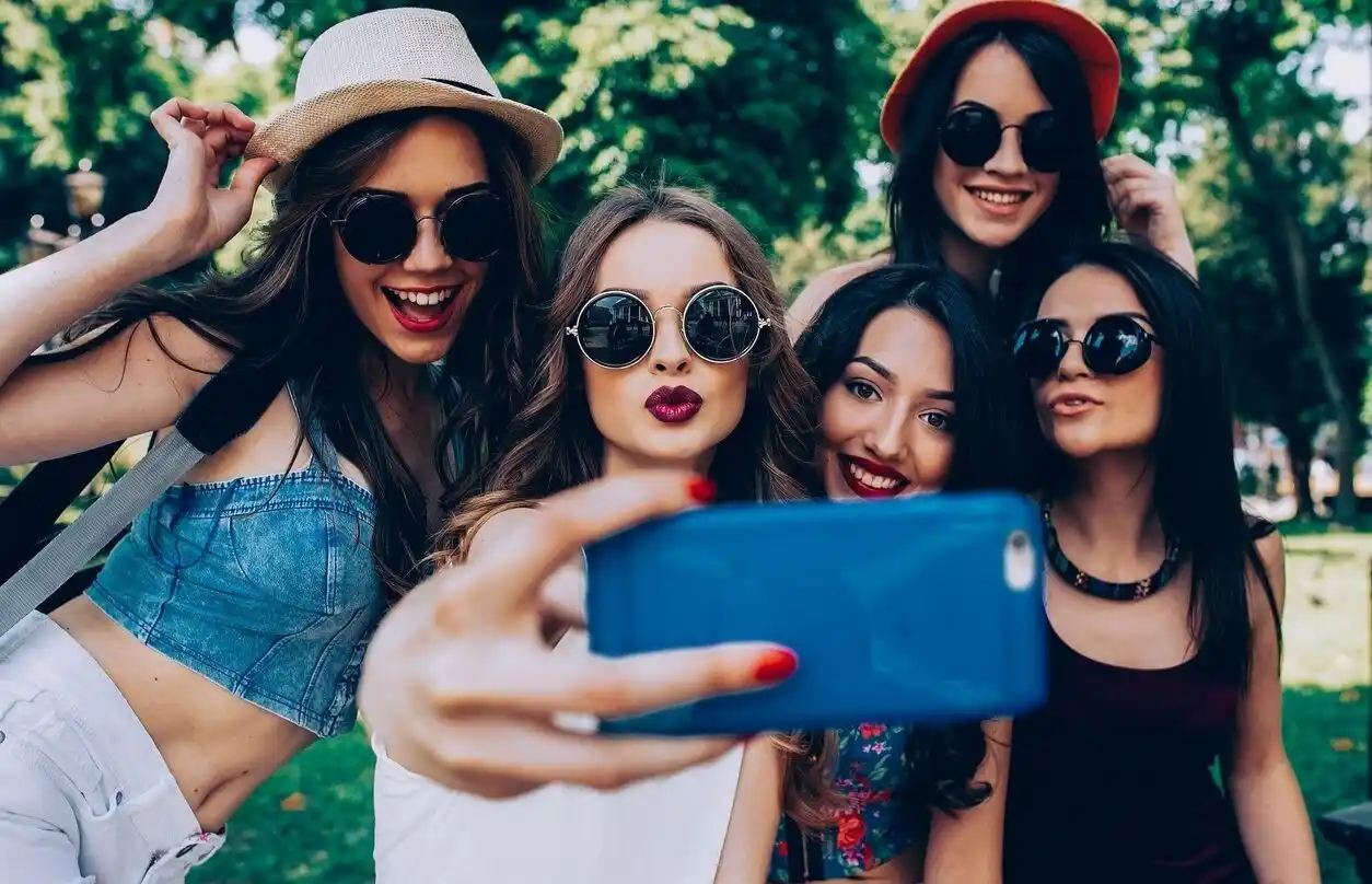 De “influencers” e influenciados