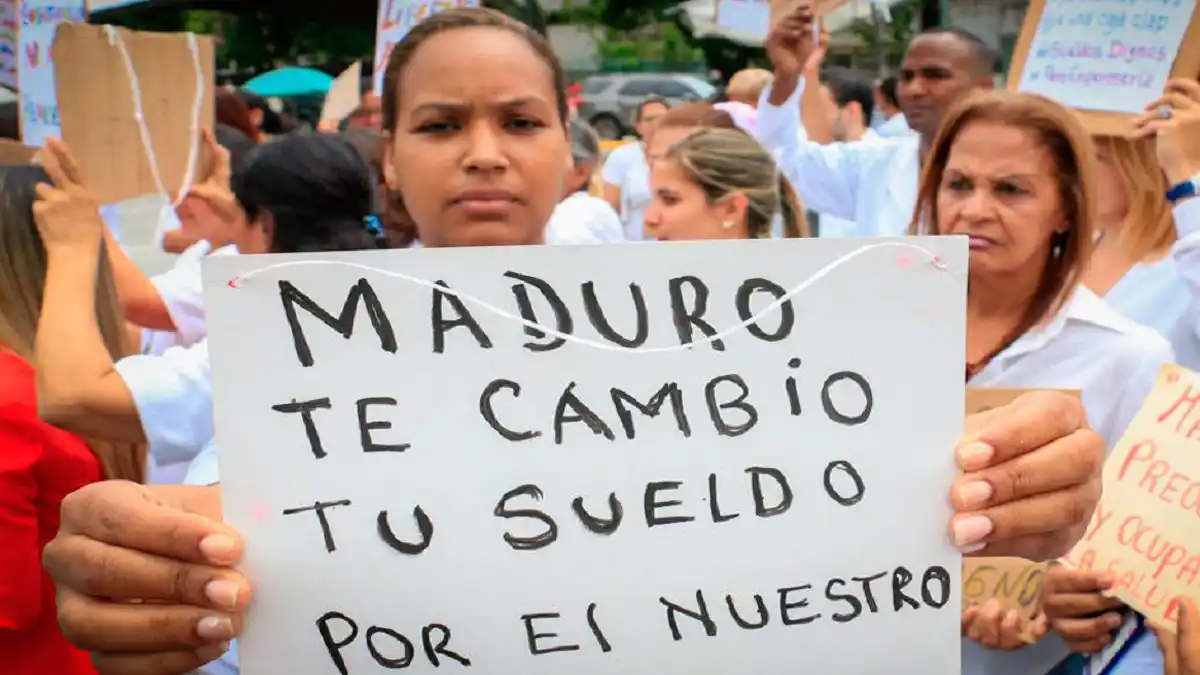 EL SALARIO MÍNIMO se pulverizó y convirtió a los venezolanos en sobrevivientes