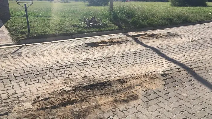 Vecinos piden mantenimiento vial de manera urgente