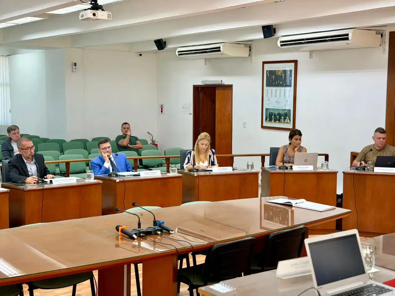 Maratónica sesión del Concejo Municipal con la aprobación de numerosos proyectos