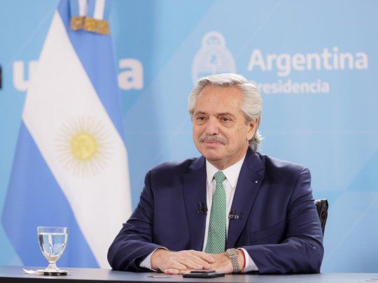 Demoraron a una mujer por ir con un cuchillo a un acto de Alberto Fernández