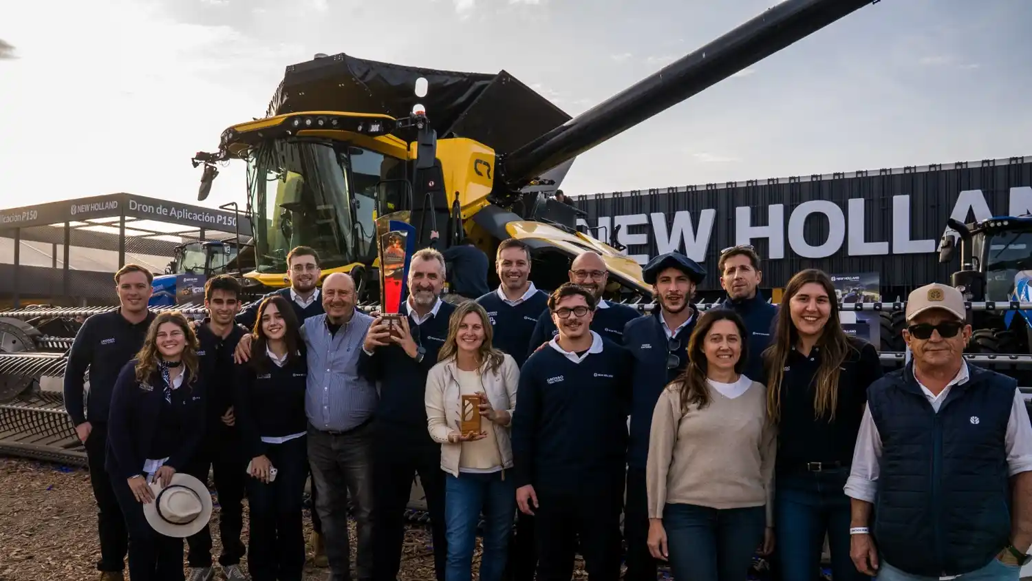 Grosso Tractores recibió una nueva distinción Dealer Standard de New Holland