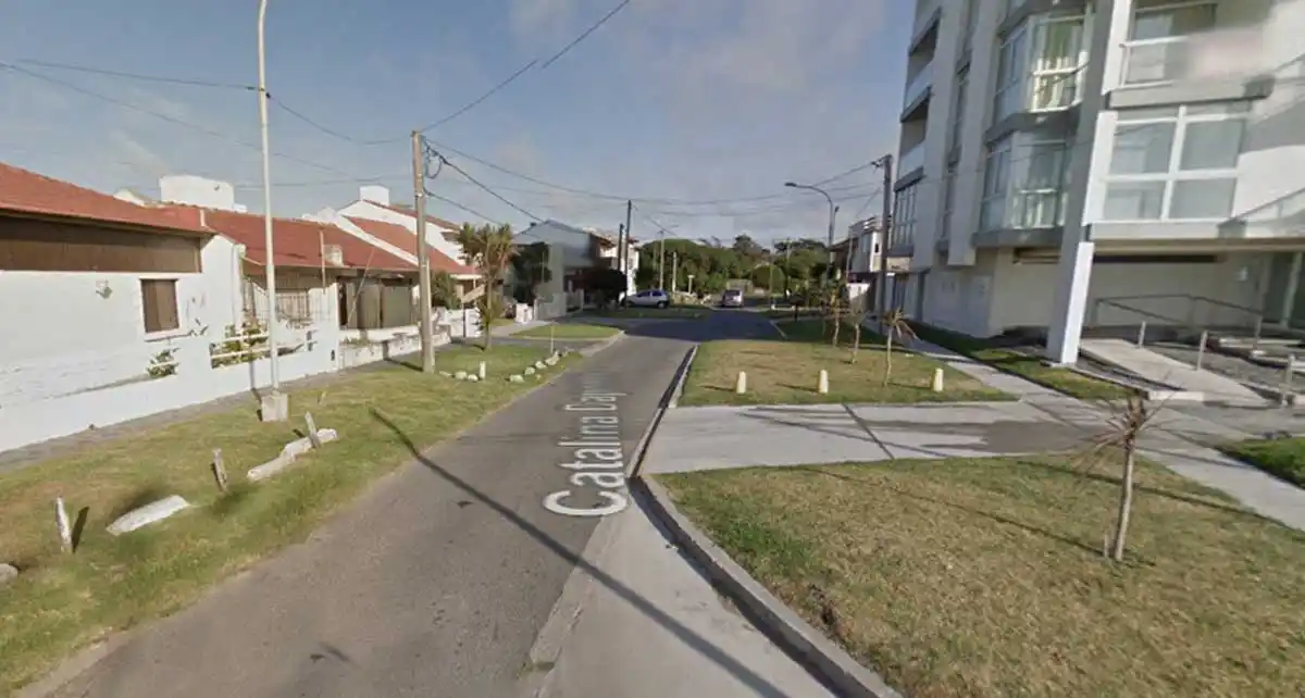 Allanan la casa de la mujer que fue baleada con su hija