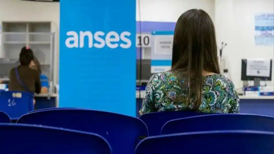 Comenzó el calendario de pagos de Asignación por Embarazo y Becas Progresar