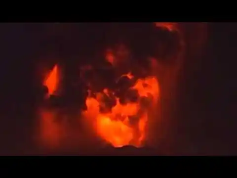 El volcán Calbuco tuvo una segunda erupción “más enérgica”: se mantiene el alerta roja en Chile