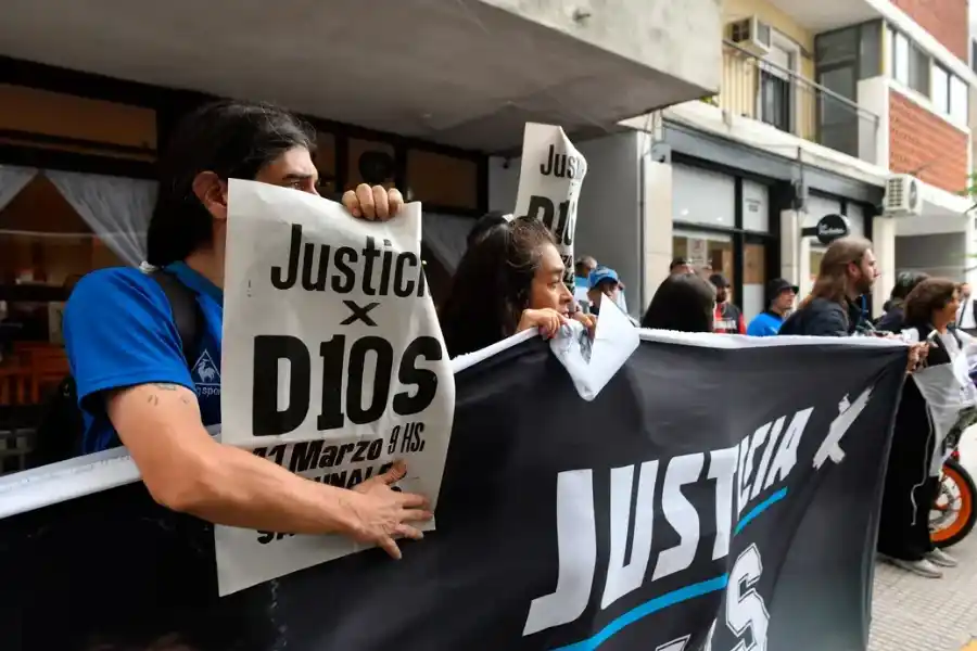 Tras el escándalo judicial, se reinicia en San Isidro el juicio por la muerte de Maradona: declaran más de 90 testigos