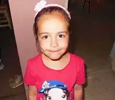 Galarza. Morena de solo 5 años dono su pelo