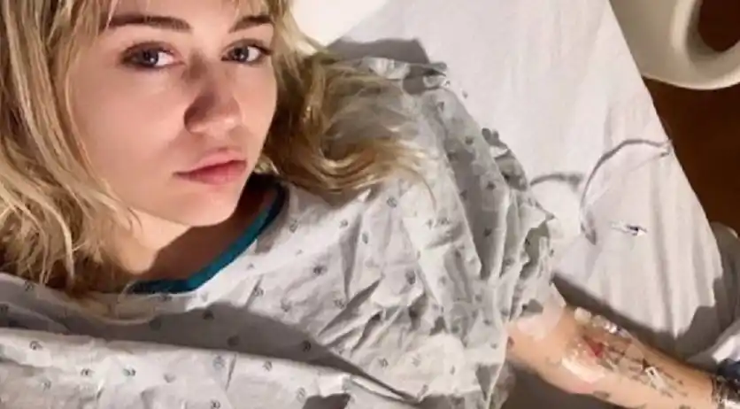 Miley Cyrus fue internada de urgencia