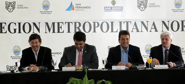 Reunión y crítica para el gobernador Scioli