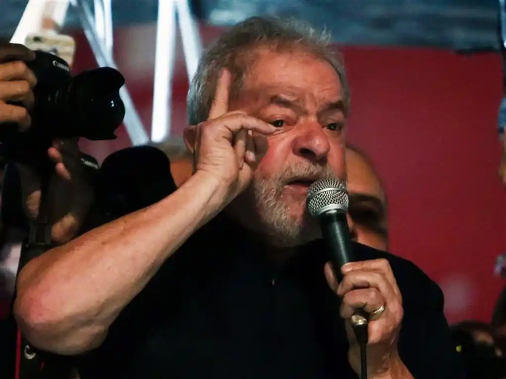 Revelan que Lula pidió destruir pruebas de coimas