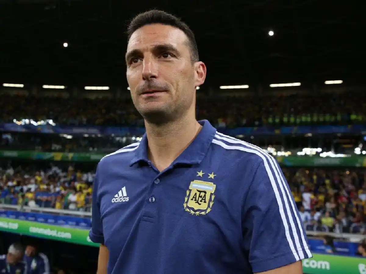 Scaloni: "Conmigo, Messi va a jugar siempre"