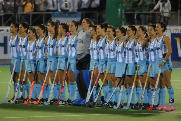 5 Leonas renunciaron al seleccionado con críticas a Anibal Fernández