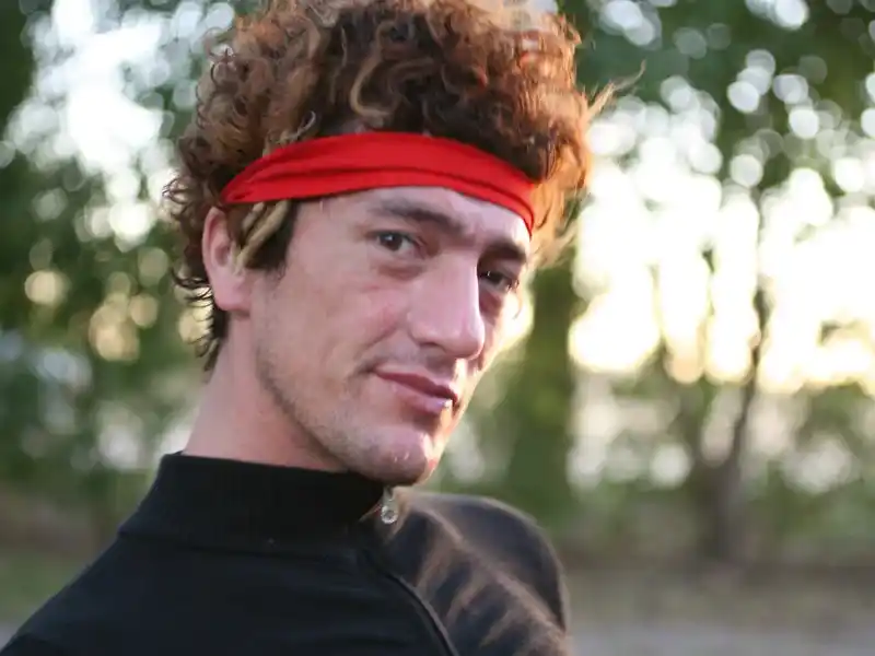 Pity Álvarez vuelve a los escenarios y anuncia nuevo disco para 2025