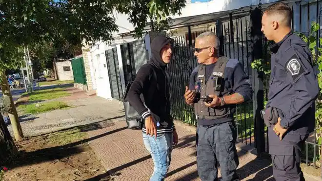 Lanús: futbolista Centurión intentó sobornar a oficial tras pasar semáforos en rojo