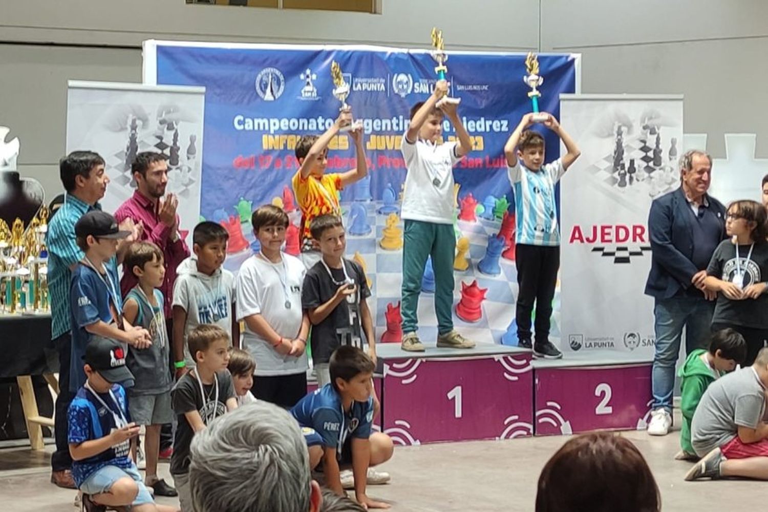 Gran actuación de ajedrecistas de Atlético en el Campeonato Argentino