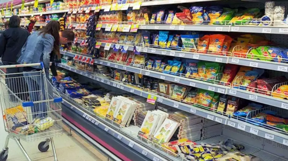 La inflación de febrero fue del 2,9% y acumula un 33,1% en los últimos 12 meses, anunció el INDEC