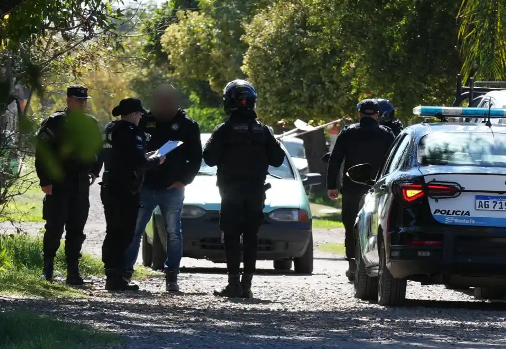 Momento de la notificación al padre de un alumno.