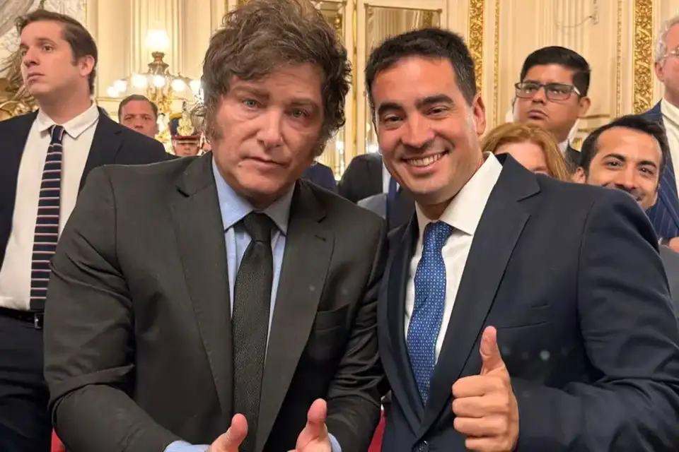 Lo anunció el jefe de gabinete Manuel Adorni: Adrián Ravier será el nuevo Vocero Presidencial