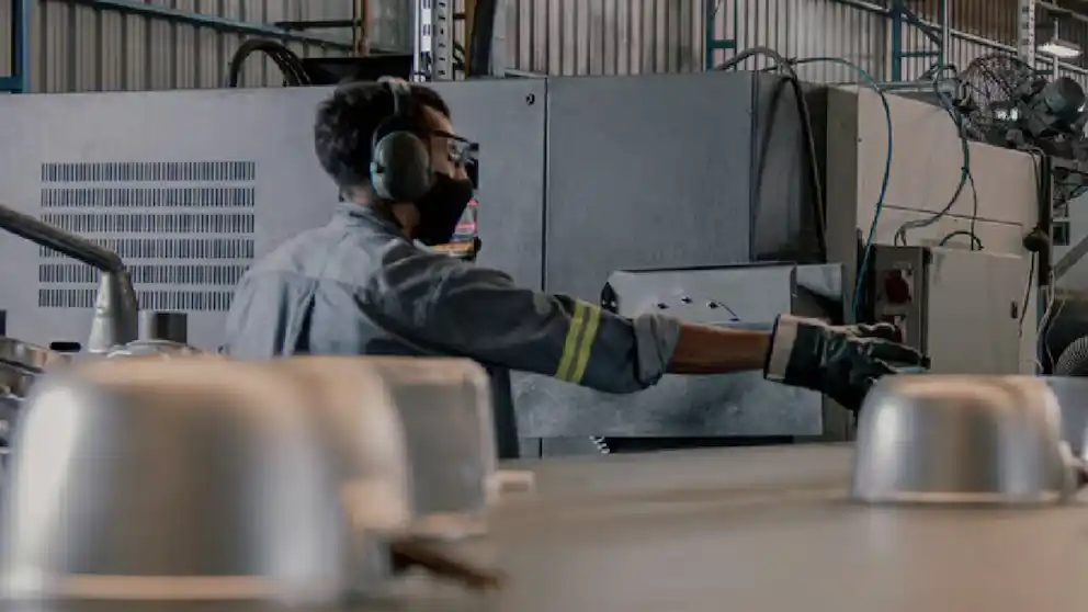 La fábrica de ollas Essen despidió a más de 30 trabajadores por bajo consumo y suba de importaciones