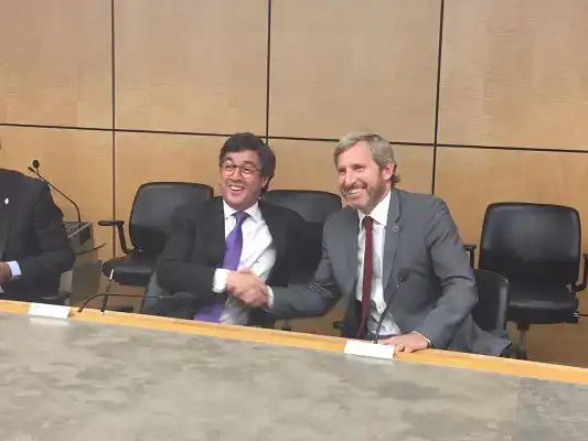 Frigerio se reunió con el presidente del BID en busca de 120 millones de dólares   