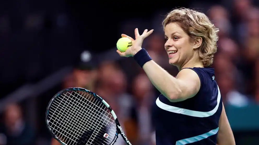 Clijsters anunció su vuelta a la actividad