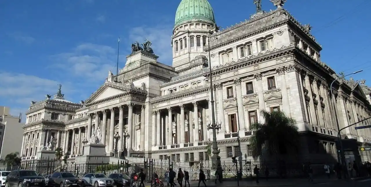 Diputados argentinos piden explicaciones por los retrasos en permisos de importaciones