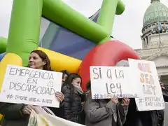 El Gobierno promulgó la Ley de Emergencia en Discapacidad pero pidió al Congreso asignar fondos