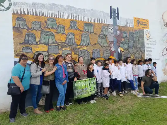 Gualeguay Te Quiero Verde inauguró un nuevo mural sobre conciencia ambiental