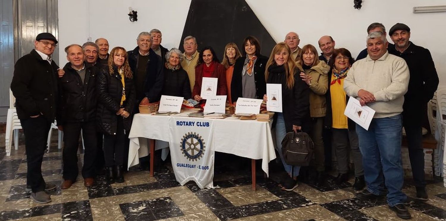 Rotary: Se llevó a cabo la entrega de libros a tres escuelas