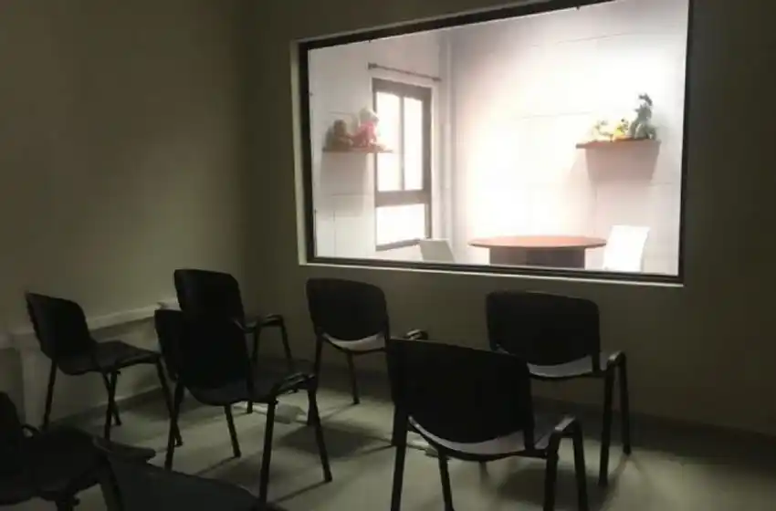 Se realizará una capacitación profesional sobre Cámara Gesell