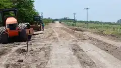 Ya supera los cincuenta camiones de brosa la obra de González Calderón