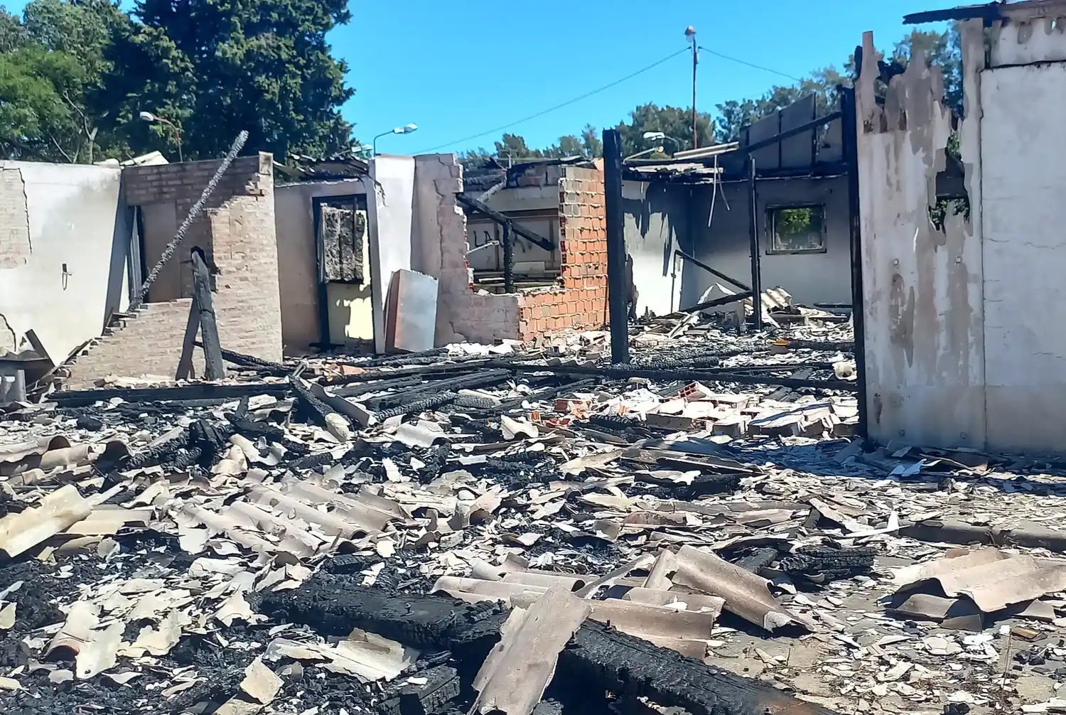 destacamento bomberos río tala incendio