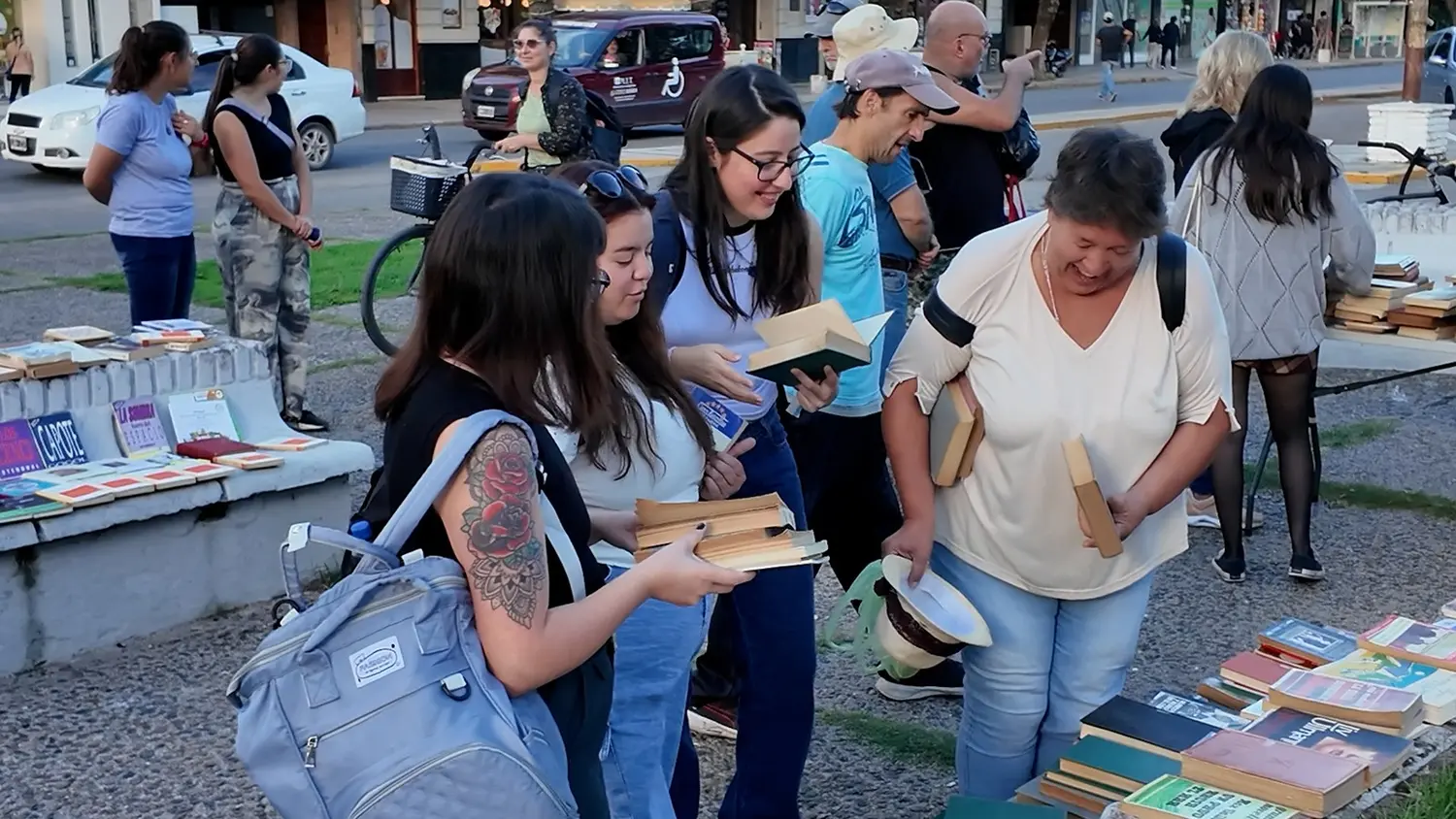 Convocante. La suelta de libros en 59 y 64