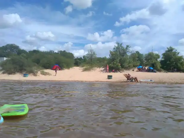 Ñandubaysal, uno de los pocos balnearios con playa